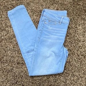 3/$15 Time and tru size 2 skinny jeans